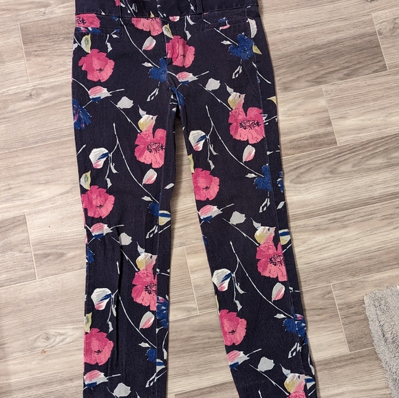 Banana Republic Floral Skinny Work Pants - Picture 4 of 4
